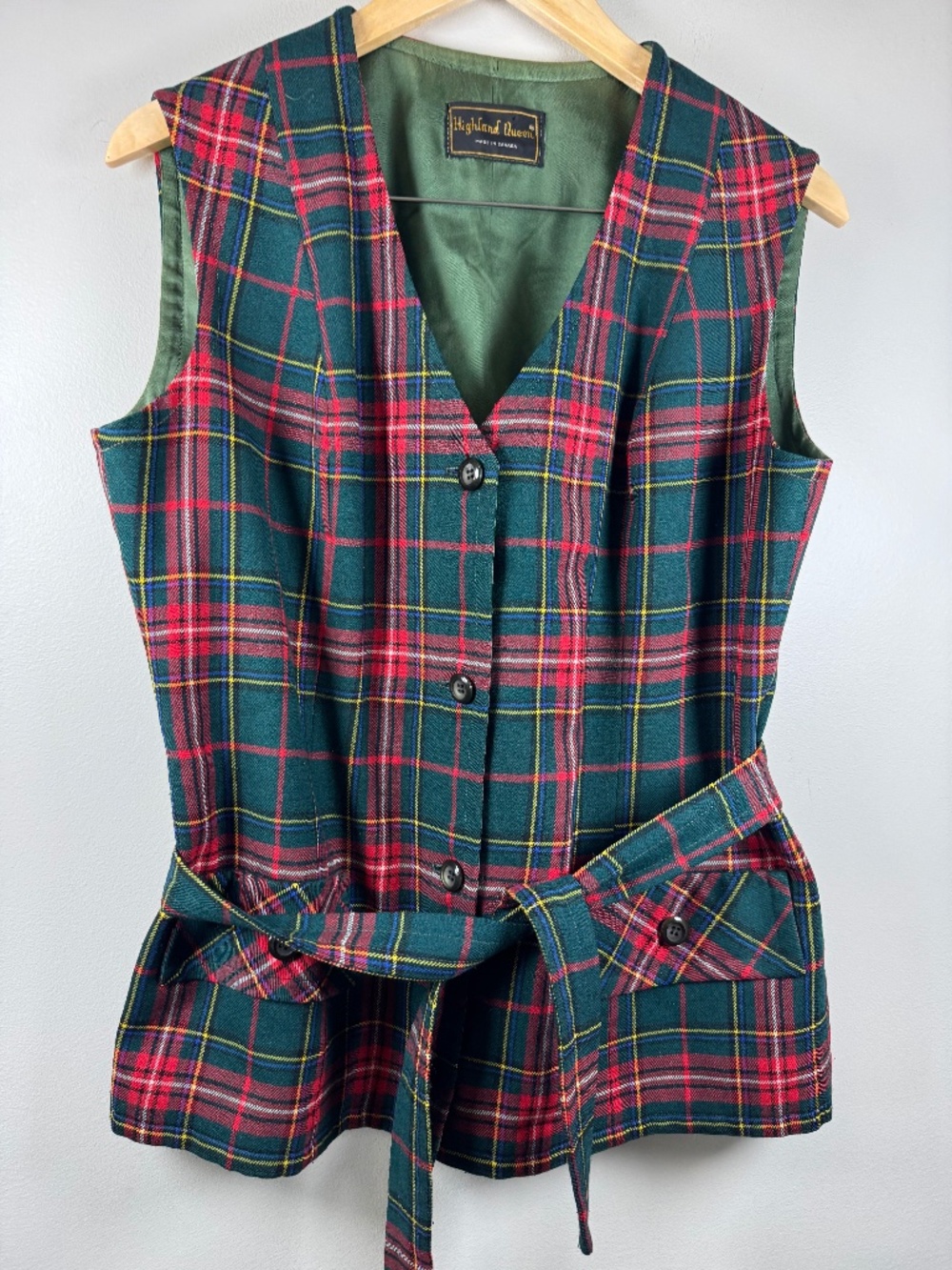 Highland Queen Canada Classics Green & Red Plaid Women's Vest with Self-Tie Belt